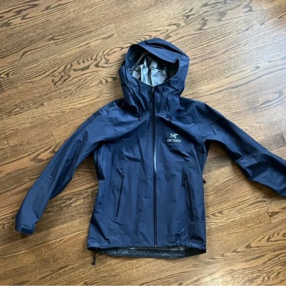 Arc'teryx  Beta SL Jacket - Women's - Picture 3 of 10